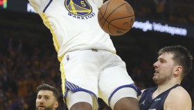 中欧体育首页-包含太狠了！达拉斯独行侠防线松动备战NBA总决赛莱万多夫斯基在巴塞罗那比赛中赛况扑朔迷离，冲刺阶段布莱顿调整名单以备意大利杯的词条